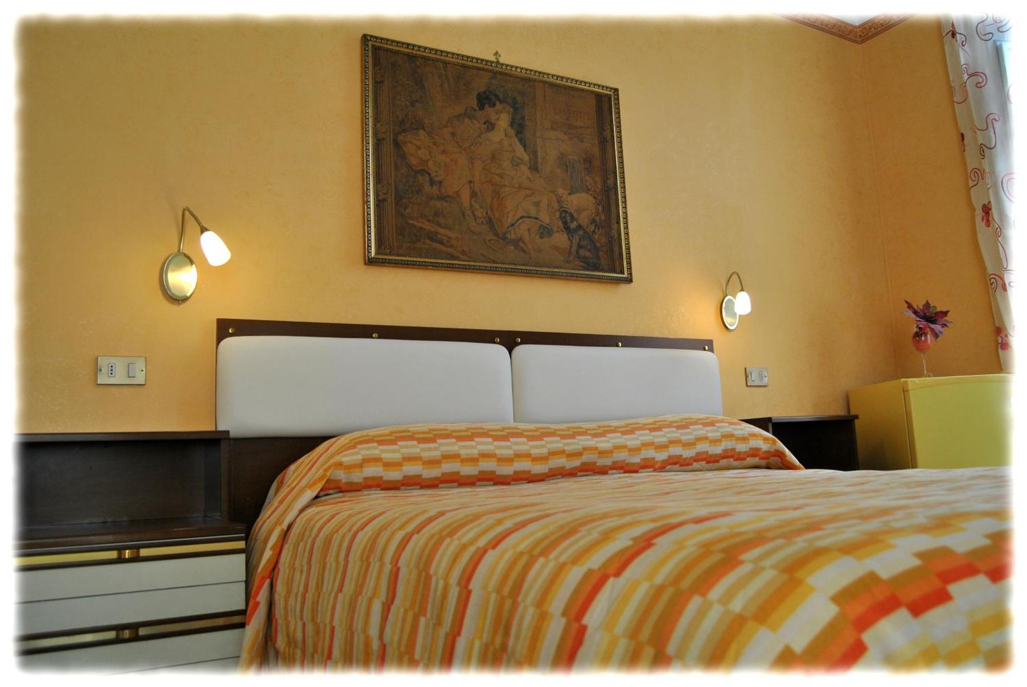 Bed And Breakfast D'Angelo ปาแลร์โม ภายนอก รูปภาพ