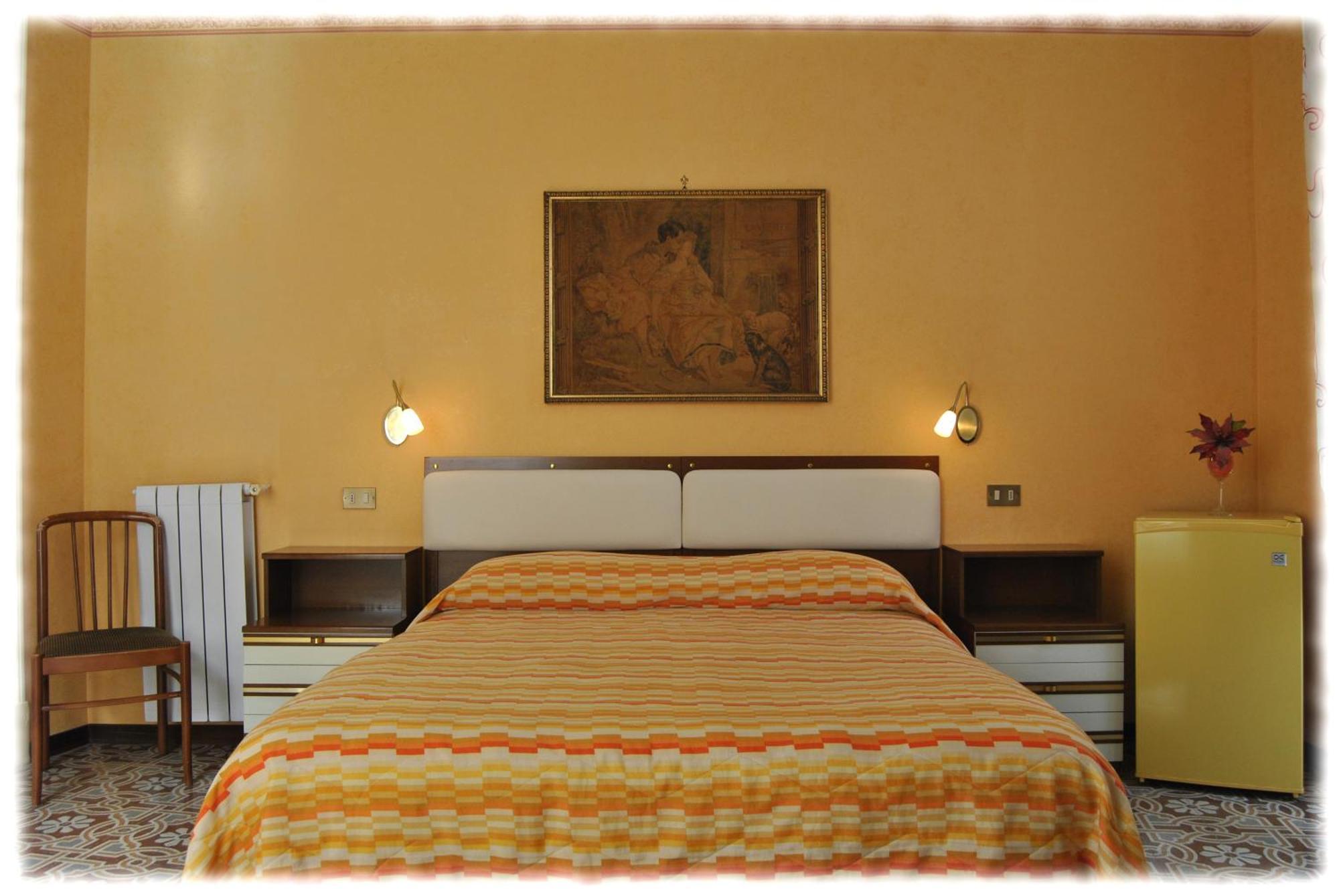 Bed And Breakfast D'Angelo ปาแลร์โม ภายนอก รูปภาพ